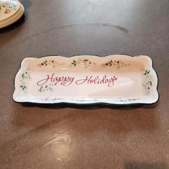 Flawless Pfaltzgraff Winterberry Appetizer Tray 16 1/8" x 6 6/8" Rectangle - Picture 1 of 4
